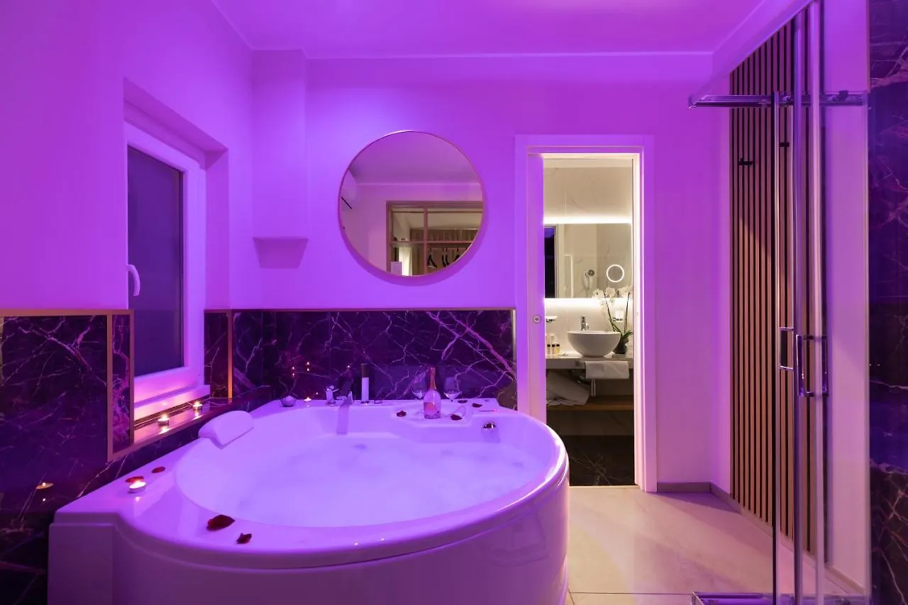 Albadea Suites&Jacuzzi Roma