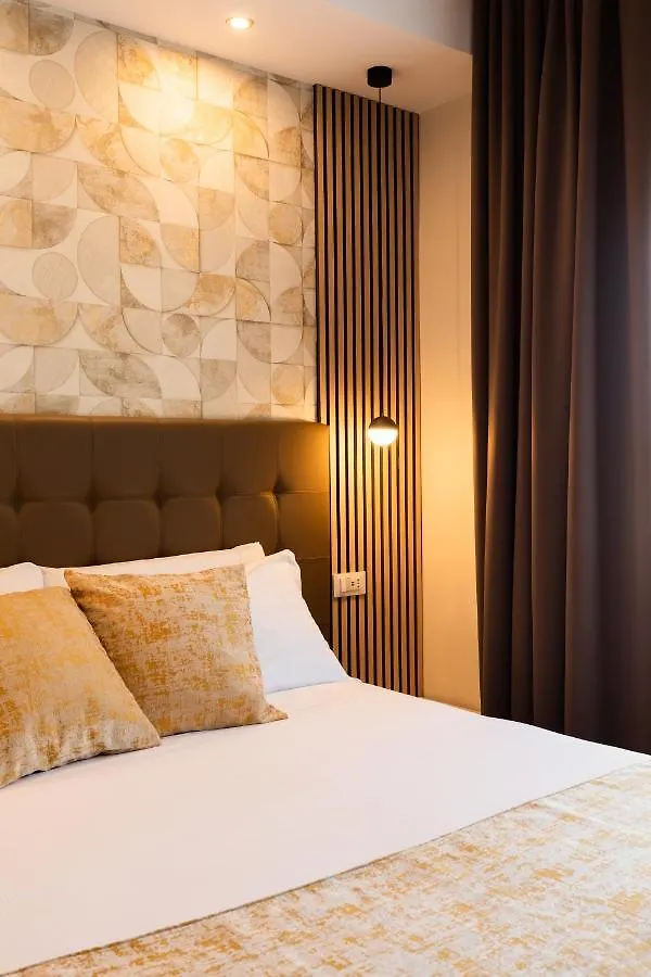 Albadea Suites&Jacuzzi Roma Affittacamere